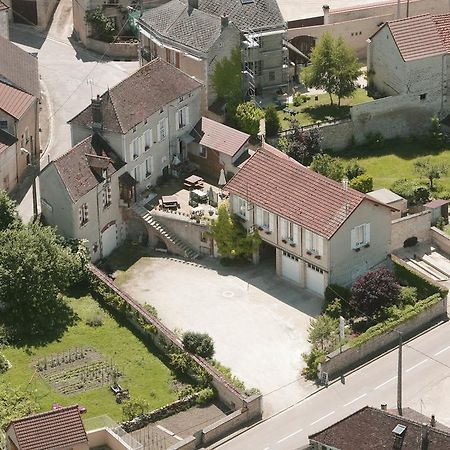 Bed and Breakfast L'instant Présent Pacy-sur-Armancon Exterior foto