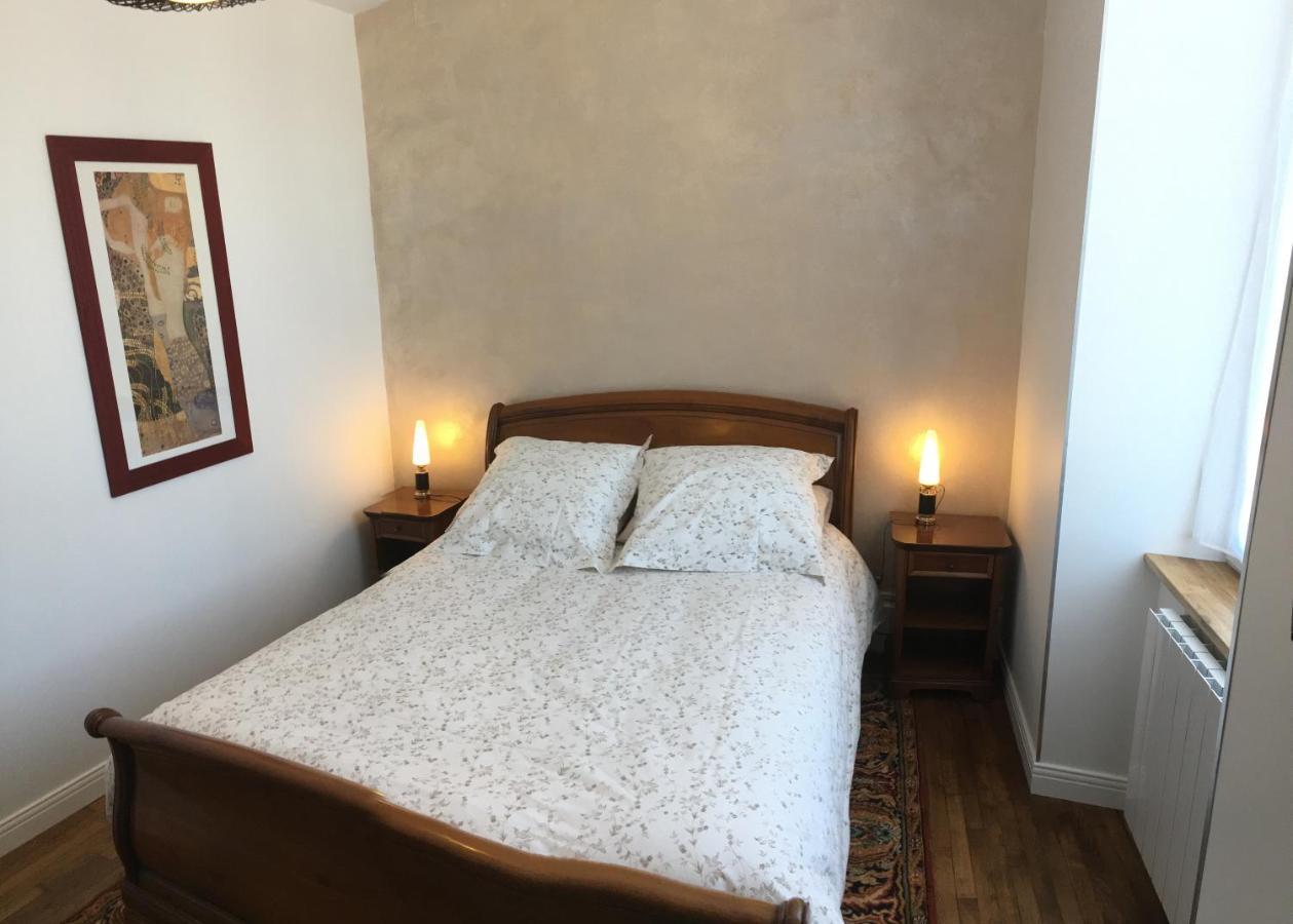 Bed and Breakfast L'instant Présent Pacy-sur-Armancon Exterior foto